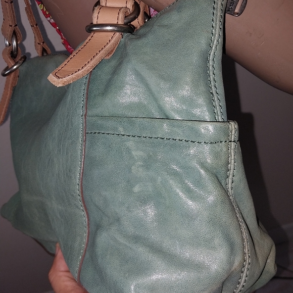 FOSSIL OLIVE GREEN LEATHER BAG# 4652. EUC - Picture 11 of 16
